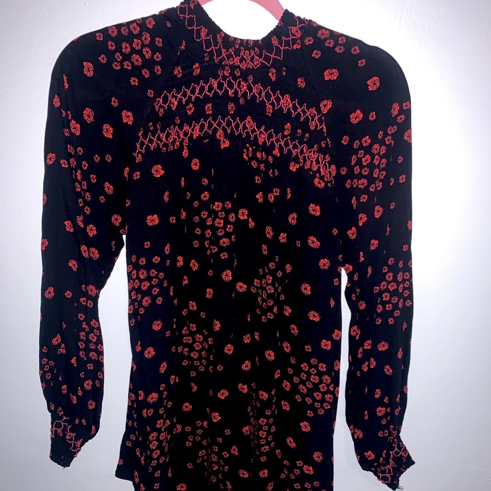 Free People Long sleeve high neck Top!